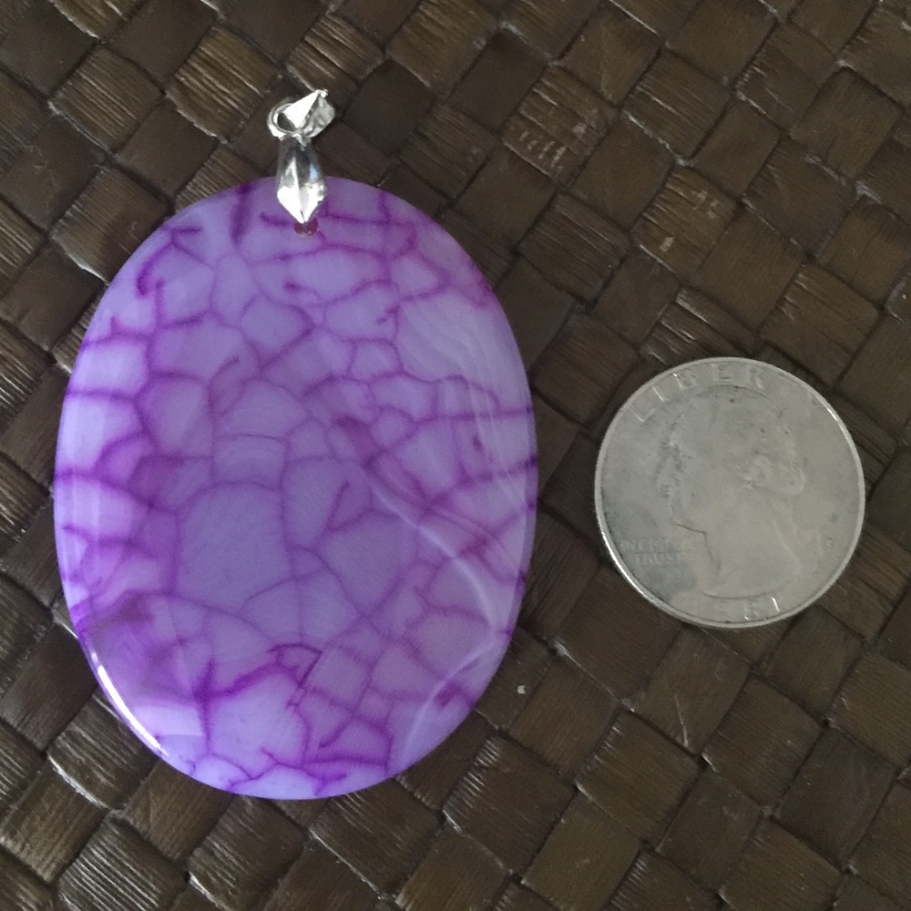 Real Hand Carved Dragon Vain’s Boho Agate Pendant.